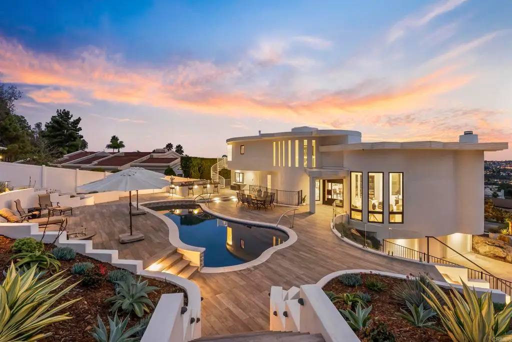 7215 El Fuerte, Carlsbad, CA 92009 - Image #1