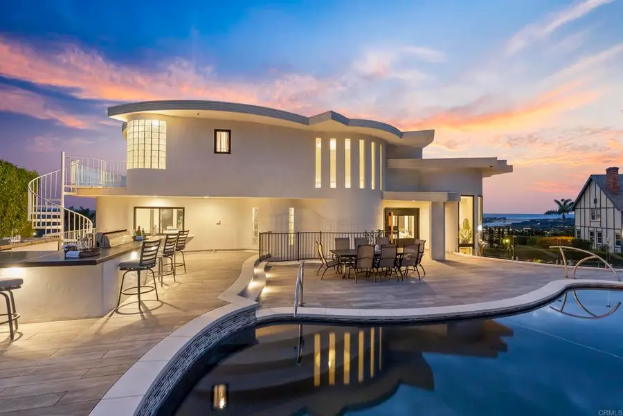 7215 El Fuerte, Carlsbad, CA 92009 - Image #2