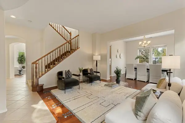 2225 David Place, Carlsbad, CA 92008