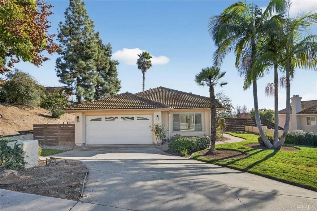 135 Neptune Place, Escondido, CA 92026 - Image #1