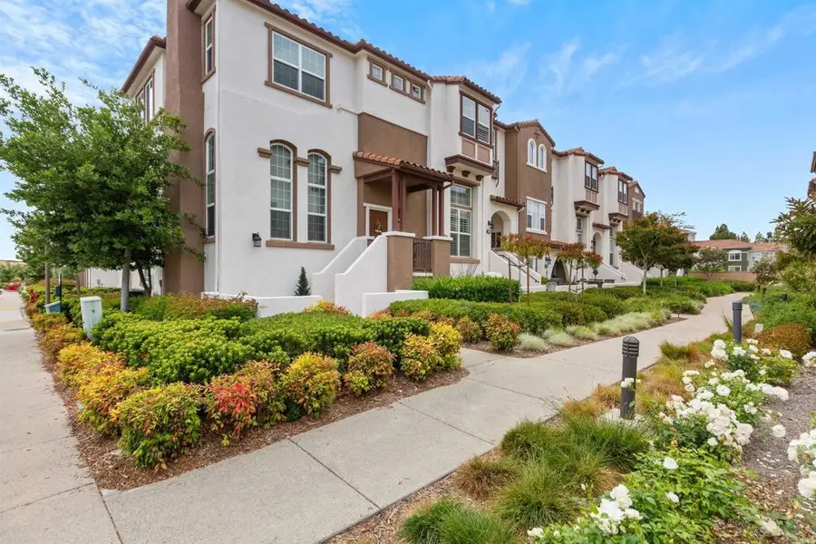 4372 Pacifica Way #6, Oceanside, CA 92056 - Image #2