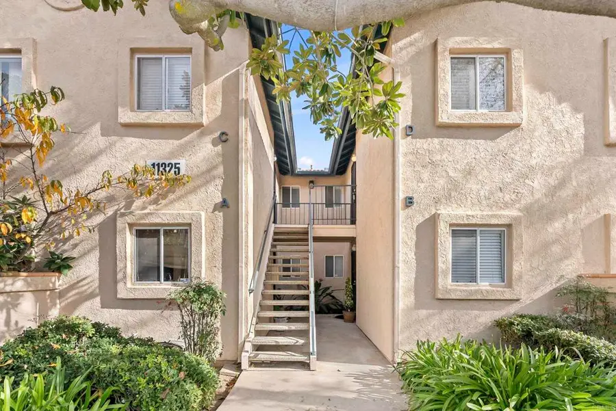 11325 Avenida De Los Lobos Unit D, San Diego, CA 92127 - Image #3