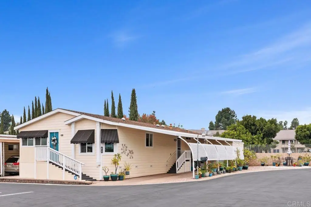1600 E. Vista Way #40, Vista, CA 92084 - Image #1