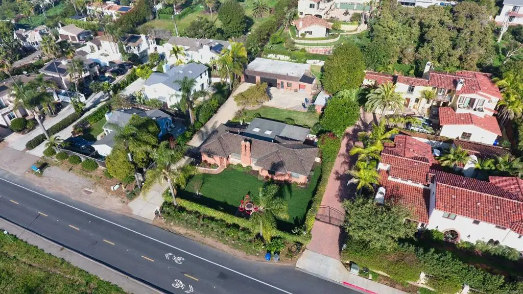 215 N Vulcan Drive, Encinitas, CA 92024 - #1
