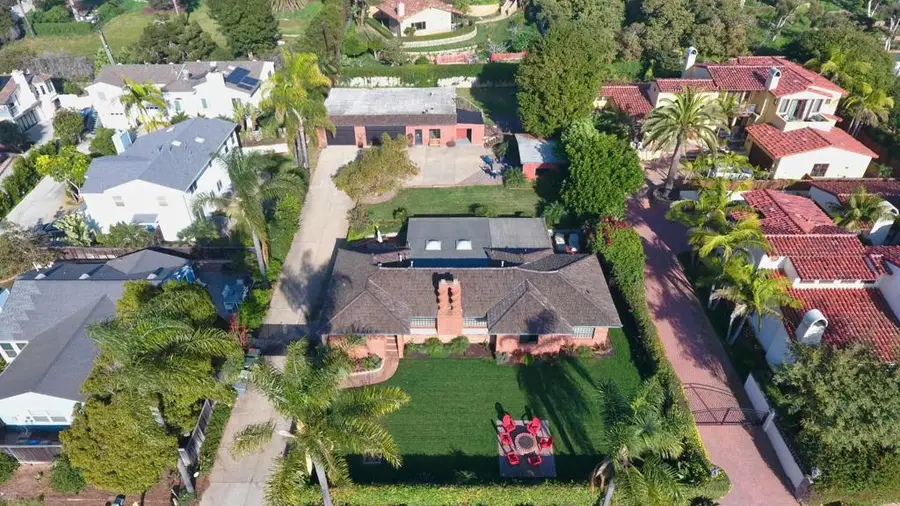 215 N Vulcan Drive, Encinitas, CA 92024 - #2