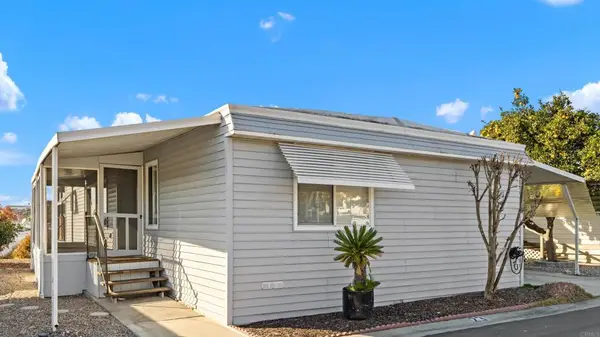 1600 E Vista Way #23, Vista, CA 92084