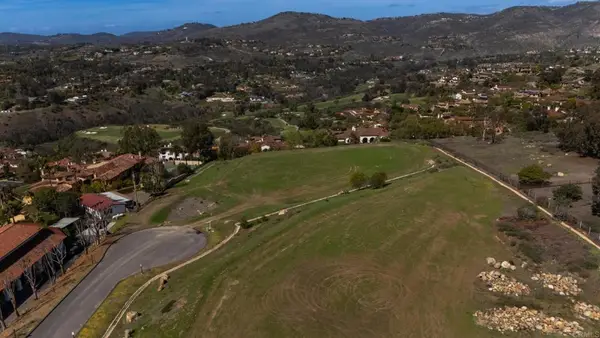 Artesian Rd Camino Lima, San Diego, CA 92127