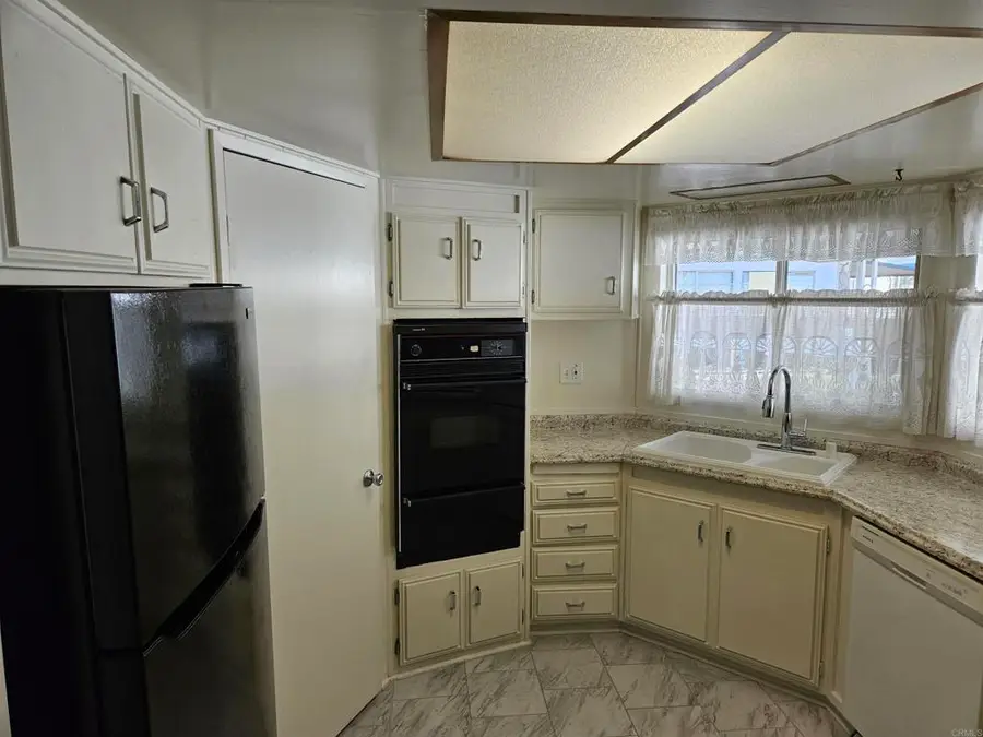1010 E Bobier Dr #174, Vista, CA 92084 - #3