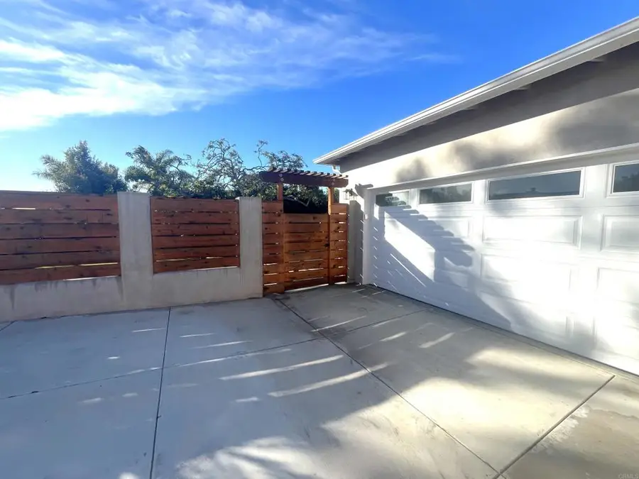 804 & 814 Clark Avenue, Encinitas, CA 92024 - Image #3