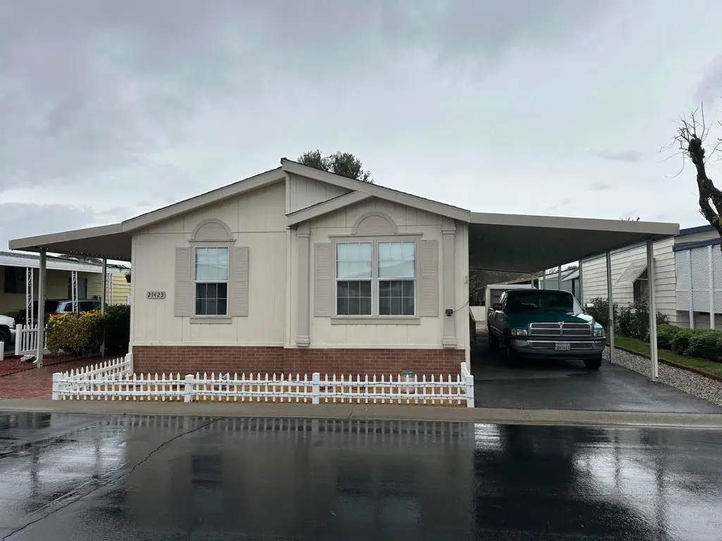 21423 Bramble Way, Saugus, CA 91350 - Image #1