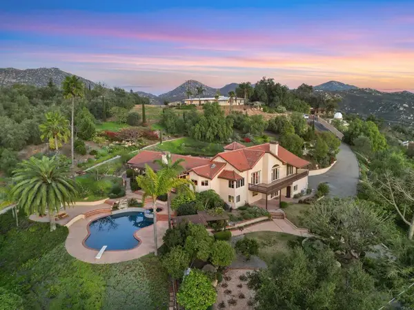 15466 Markar Road, Poway, CA 92064