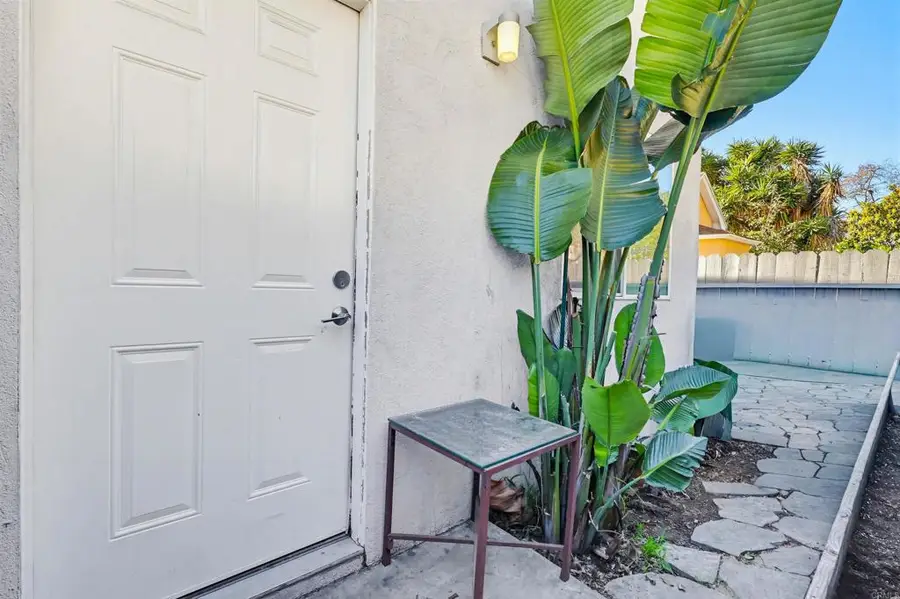 1542 W 17th Street, Los Angeles, CA 90006 - #2