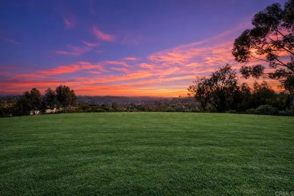 201 Meadow Vista Way, Encinitas, CA 92024