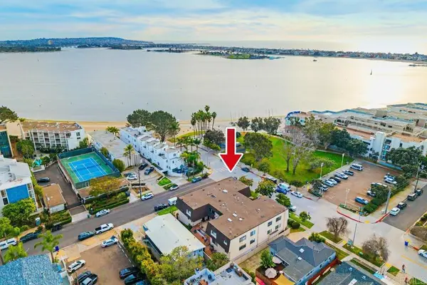 4051 Fanuel #8, San Diego, CA 92109