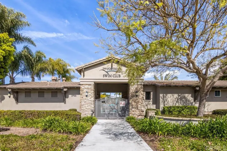 3609 Buck Ridge Avenue, Carlsbad, CA 92010 - Image #2