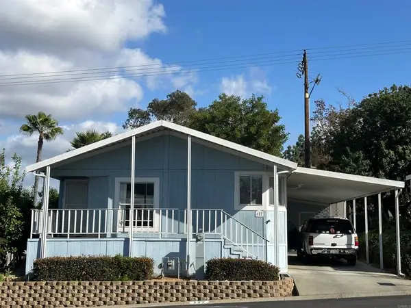 525 W El Norte Pkwy #127, Escondido, CA 92026
