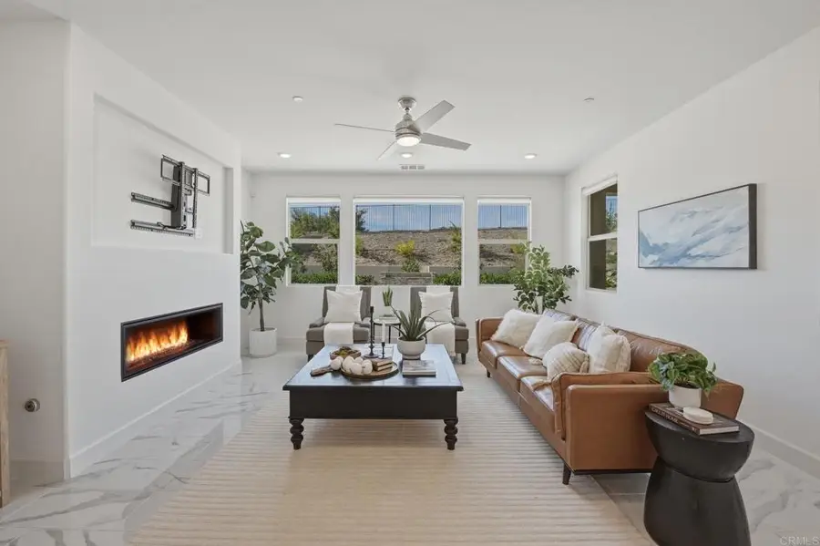 911 Lindbergh, San Marcos, CA 92069 - #3