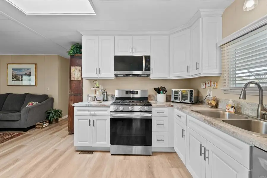 500 W Santa Maria Street #30, Santa Paula, CA 93060 - #3