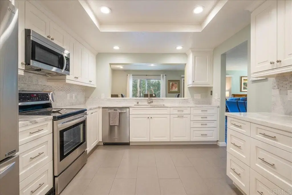 6552 Corte Valdez, Carlsbad, CA 92009 - #1