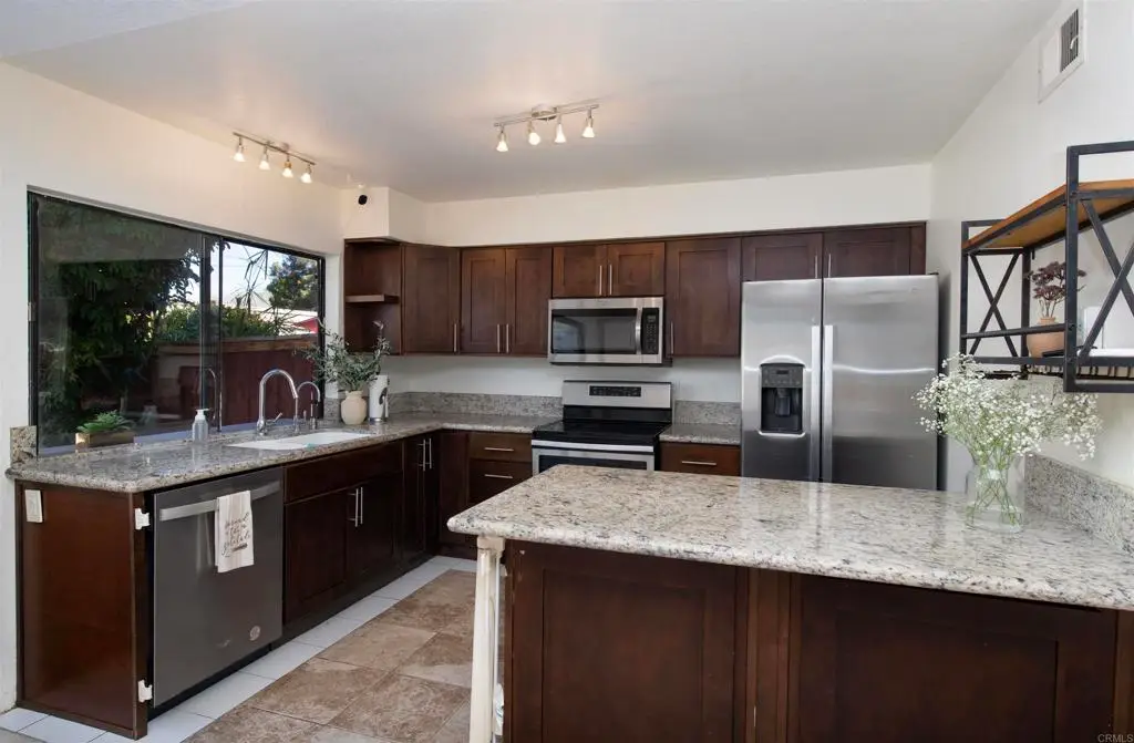 2925 Via Libertad, Carlsbad, CA 92010 - #1