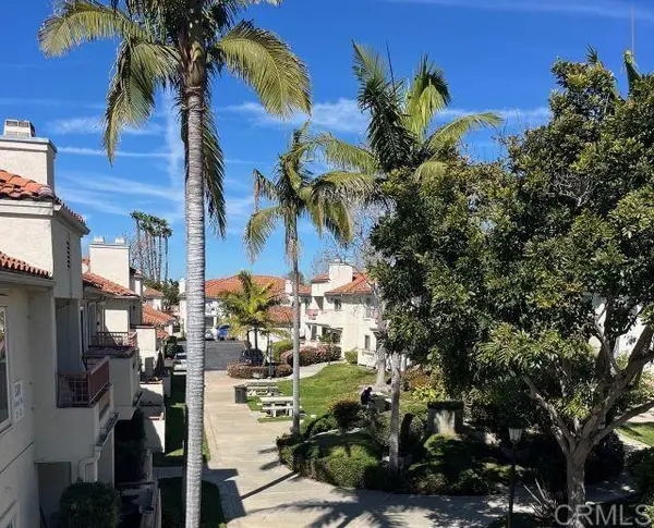 310 Isthmus Way #17, Oceanside, CA 92058