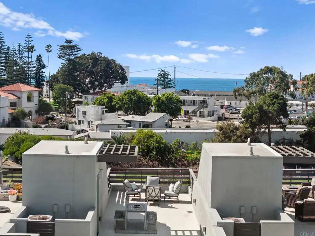 2563 State Street, Carlsbad, CA 92008 - #1