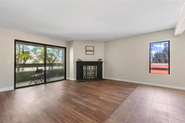 1040 E Washington Avenue #33, Escondido, CA 92025