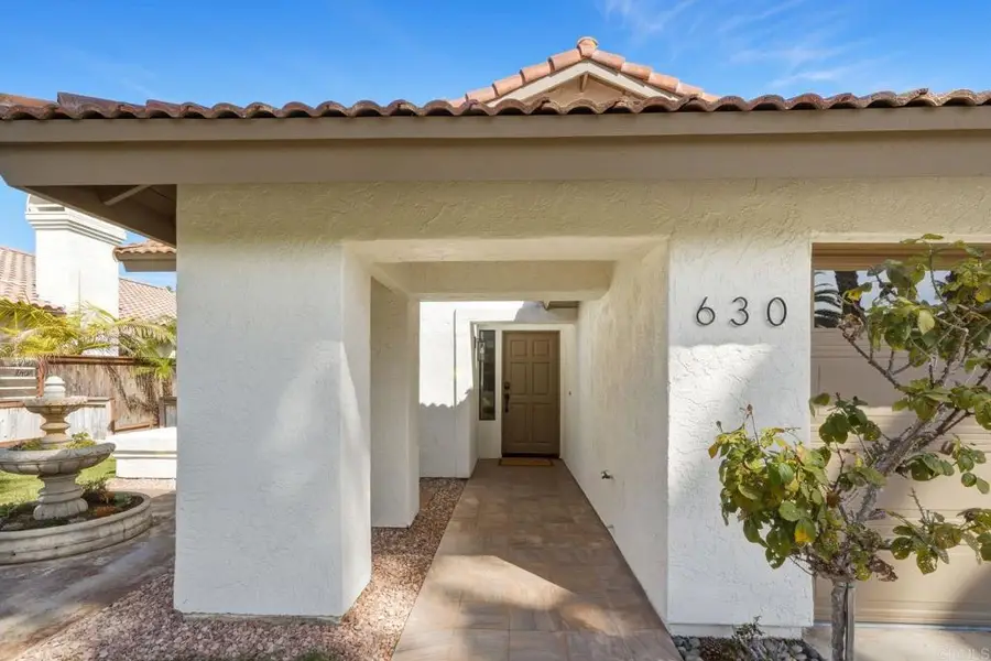 630 Poinsettia Park N, Encinitas, CA 92024 - #2