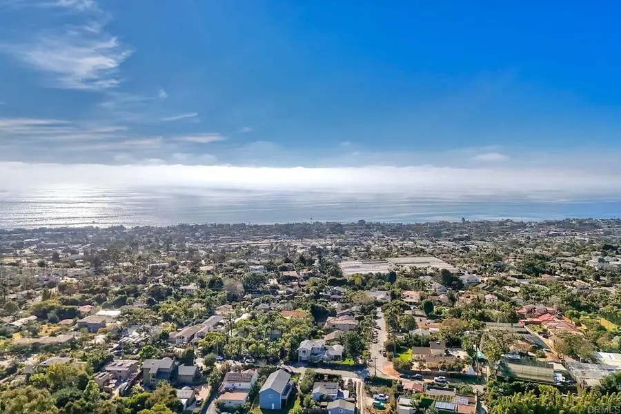 630 Poinsettia Park N, Encinitas, CA 92024 - #3