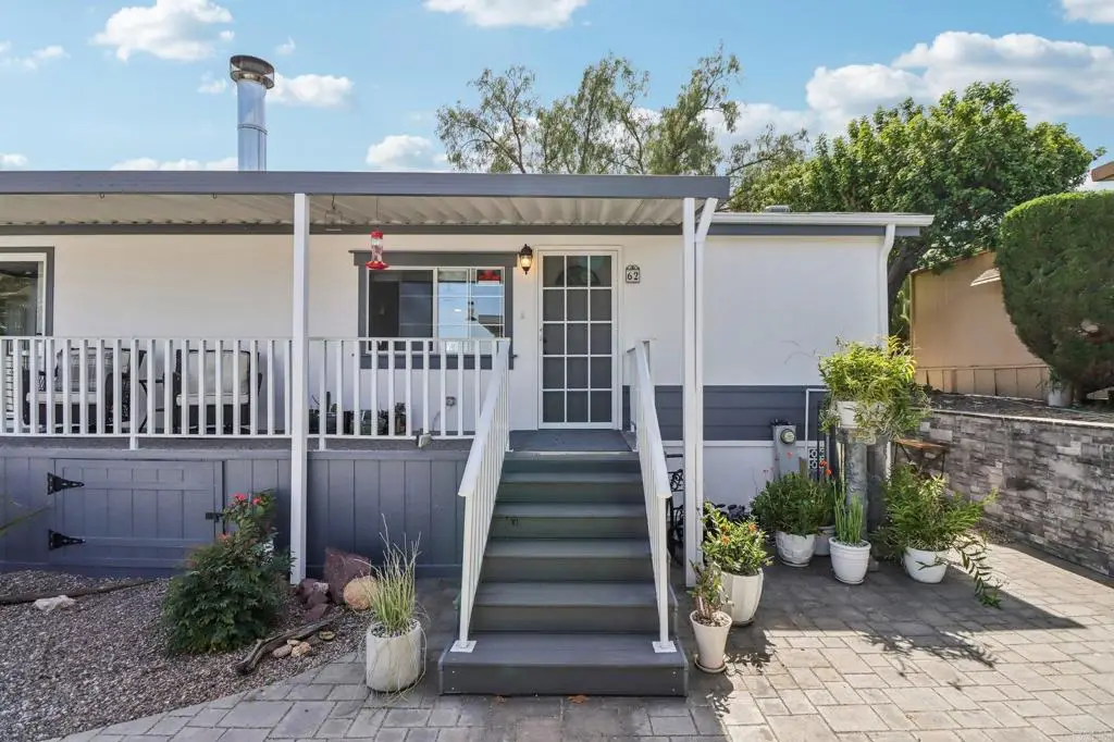 2400 W Valley Parkway #SPC 62, Escondido, CA 92029 - #1