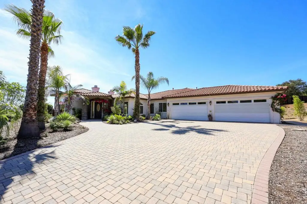 2353 Buena Creek Trail, Vista, CA 92084 - #1
