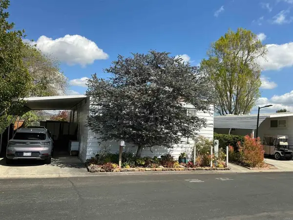 525 W El Norte Pkwy #234, Escondido, CA 92026