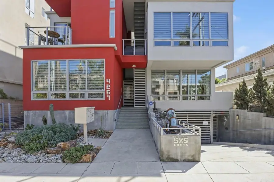 4257 3rd Ave. #105, San Diego, CA 92103 - #2