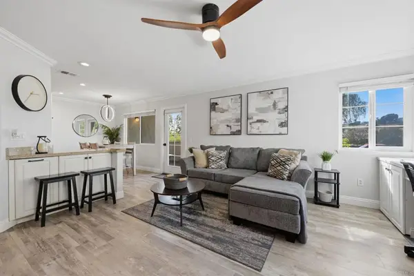 3455 Paseo De Alicia #14, Oceanside, CA 92056