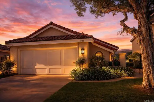 28758 Vista Valley Dr, Vista, CA 92084