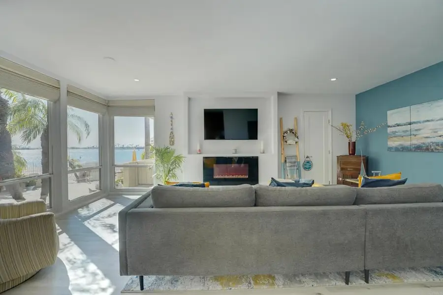 3920 Riviera Drive #U, San Diego, CA 92109 - #3