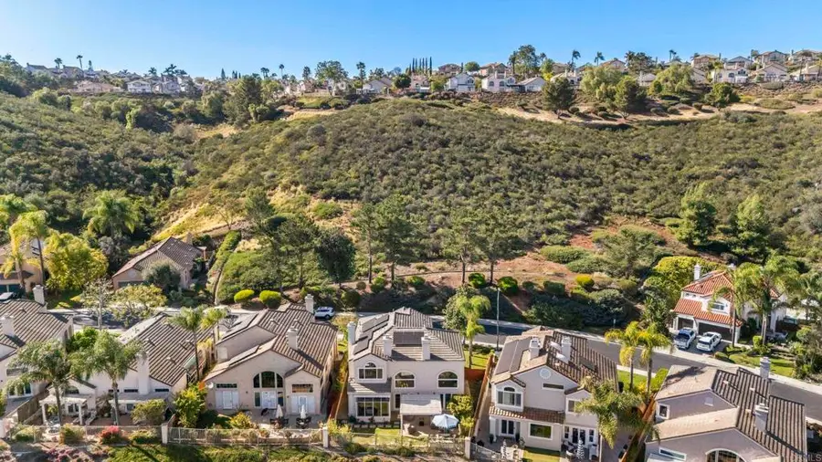 2219 View Crest Glen, Escondido, CA 92026 - #2