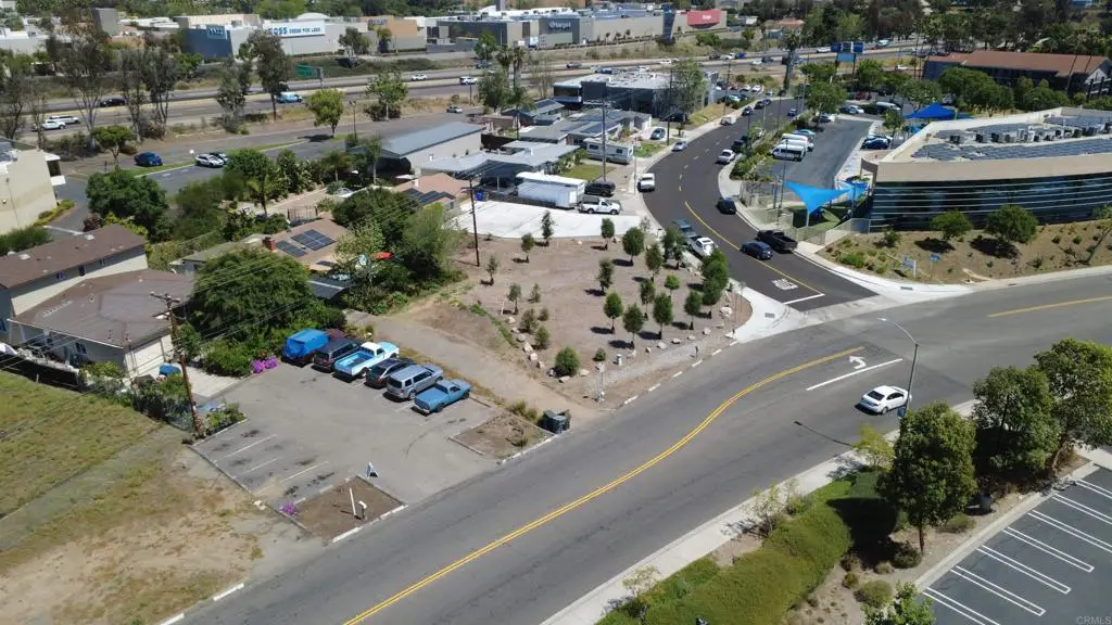 2094 Thibodo Ct, Vista, CA 92081 - #1