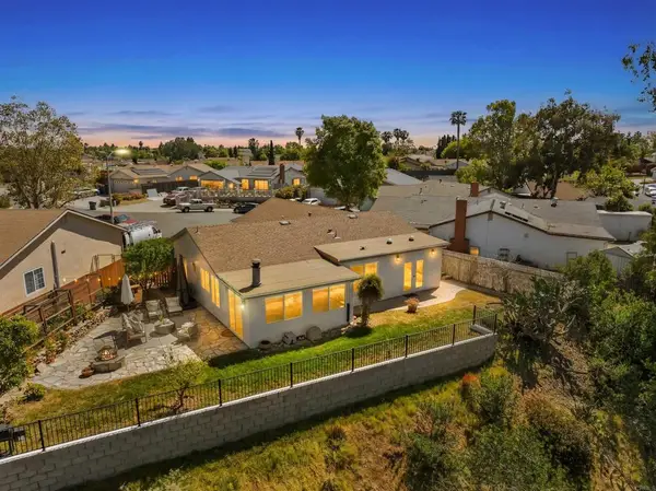 11819 Elkins, San Diego, CA 92126