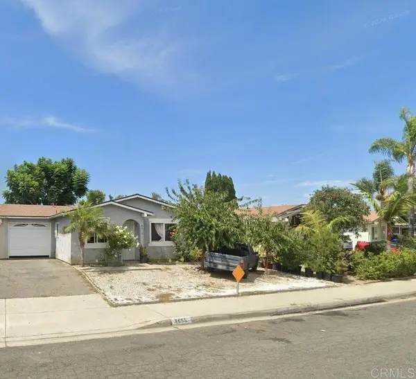 4658 Calle De Retiro, Oceanside, CA 92057