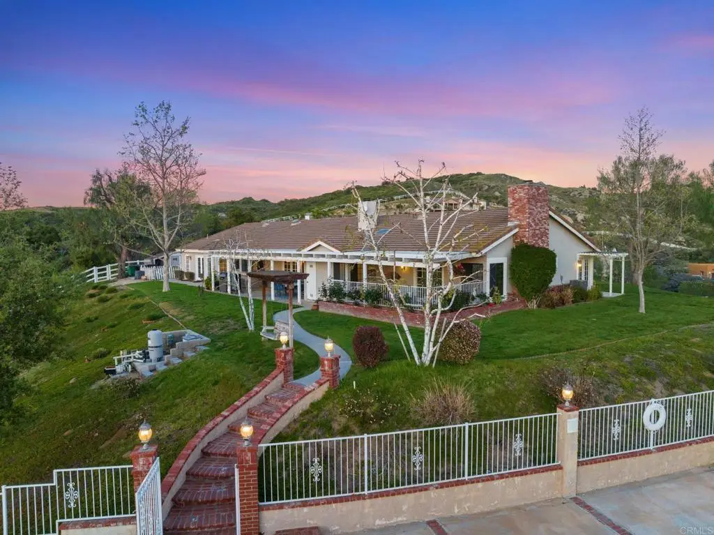 40225 Lucero Drive, Temecula, CA 92592 - #1