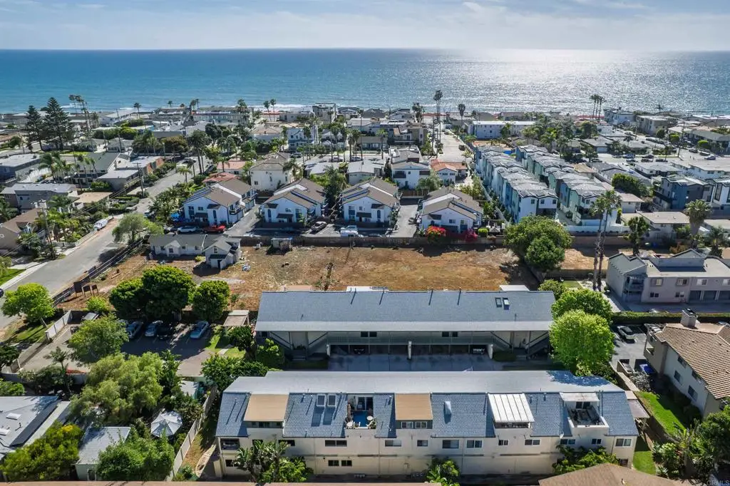 318 Juniper Avenue #15, Carlsbad, CA 92008 - #1