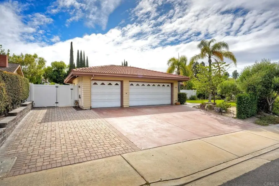 1531 Silverado Dr, Oceanside, CA 92057 - #2