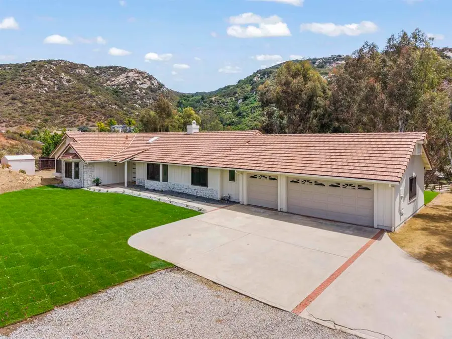 25945 Forest Drive, Escondido, CA 92026 - #2