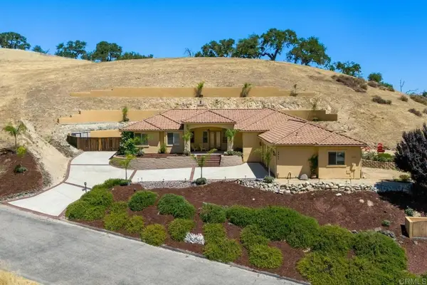 9805 Steelhead Rd, Paso Robles, CA 93446