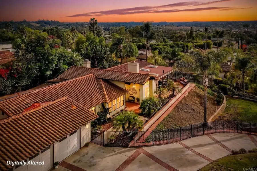 1817 Queens Way, Vista, CA 92084 - #2