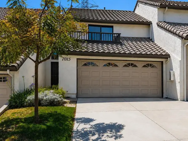 7015 Goldenrod Way, Carlsbad, CA 92011