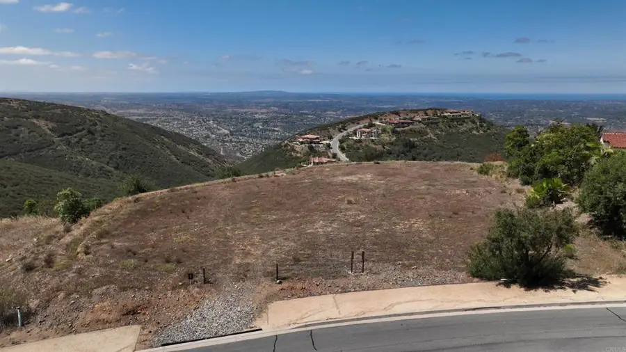 75-8473 Via Rancho Cielo, Rancho Santa Fe, CA 92067 - #2