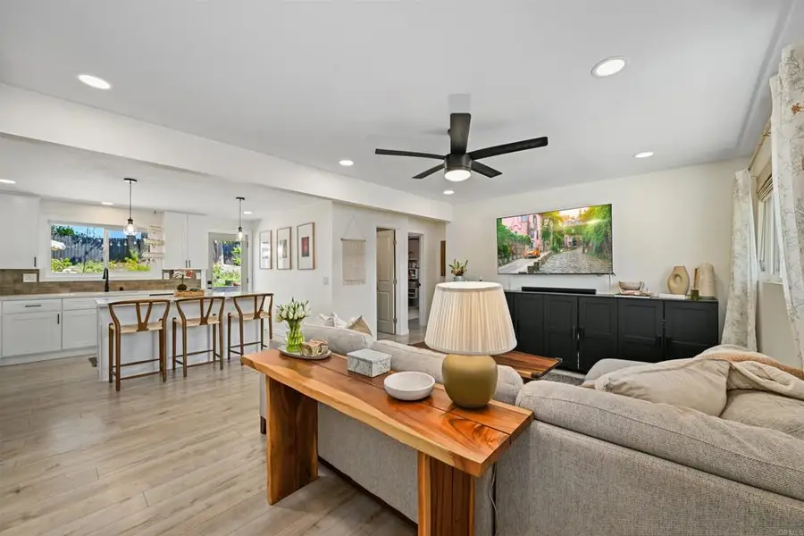 1789 Knapp Drive, Vista, CA 92084 - #3