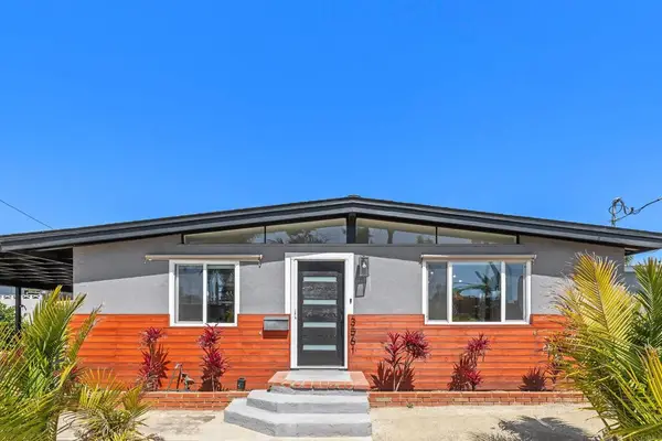 3561 Tomahawk Lane, San Diego, CA 92117